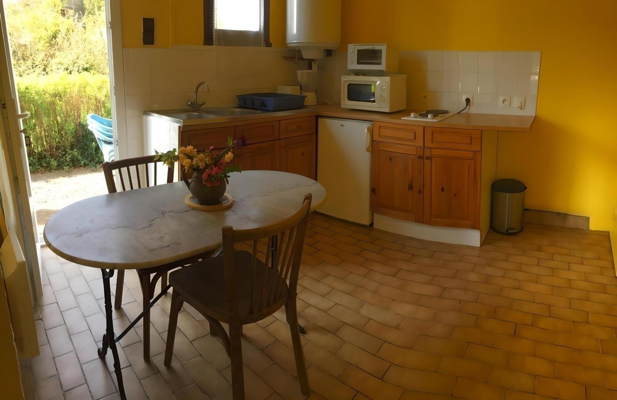 Camping Des Bains Saint-Honore-les-Bains Room photo